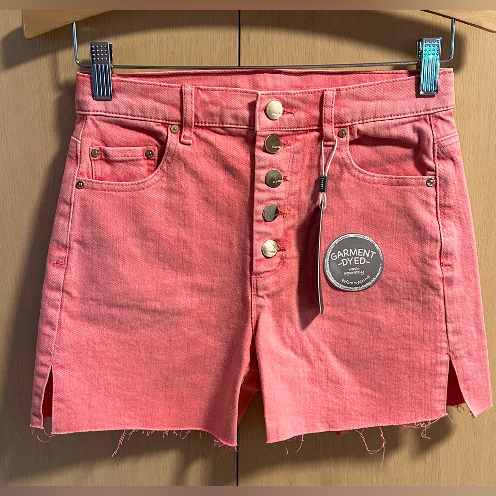 Tractr High-Rise Slim Fit Denim Shorts - Nwt